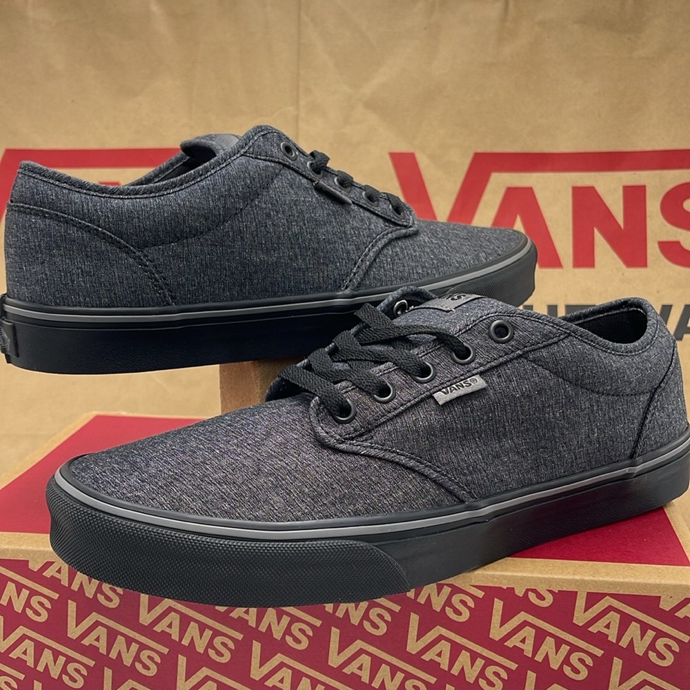 Vans Men’s Low-Top Sneakers Canvas Upper Atwood
(Varsity Textile) Black/Pewter - Picture 10 of 16